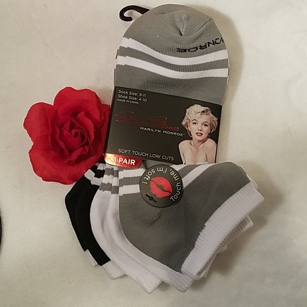 Marilyn Monroe socks